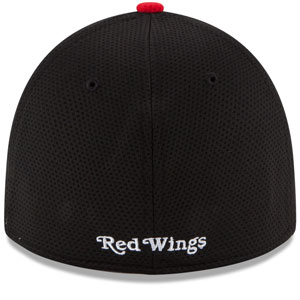 Detroit Red Wings Hex Charge 39THIRTY Performance Stretch Fit Hat by New Era